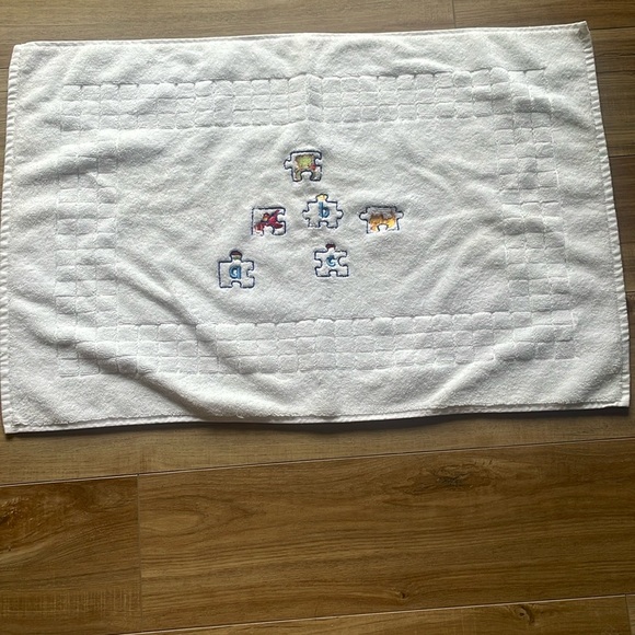 Vintage Akova Alphabet Bath Mat - Picture 8 of 9